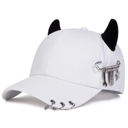 Abyss Fang Cap